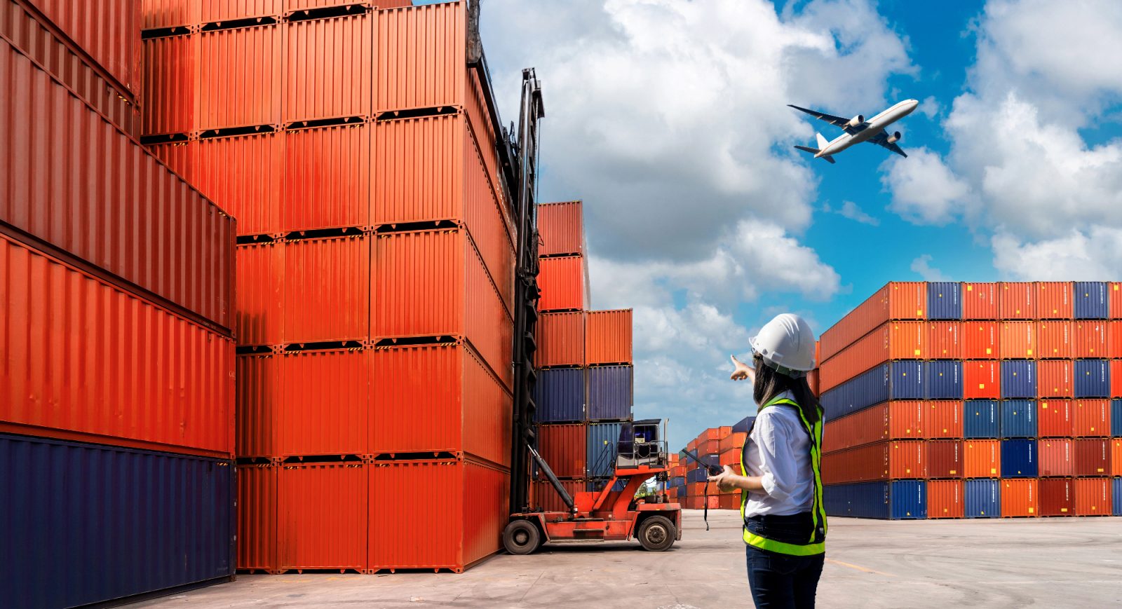Tudi logistika je pomemben del transportne verige